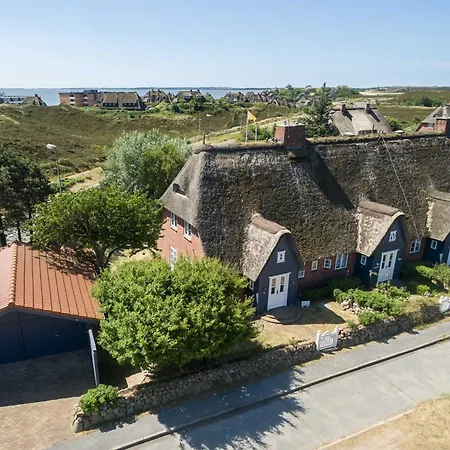 Haus Moevengrund بيت للعطل *